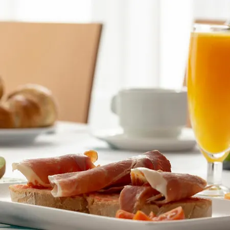 哈卡皇家水疗酒店 酒店 4*