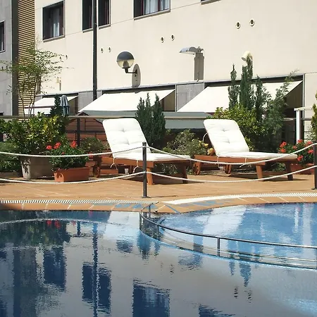 Hotel & Real