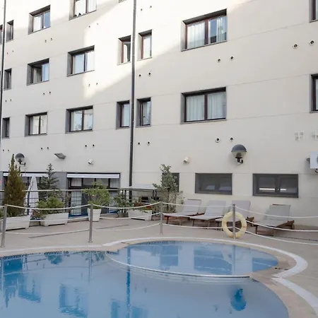 & Real Hotel 4*