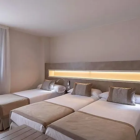 & Real Hotel 4*